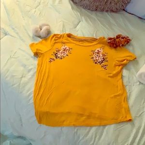 Adorable mustard shirt (kids)